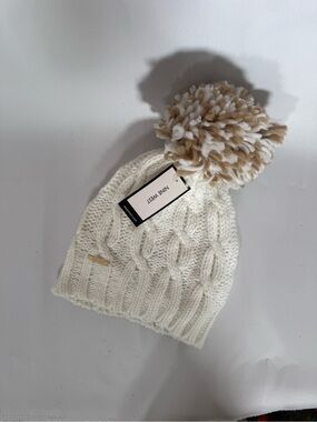 Nine West Cream Cable Knit Pom Beanie
